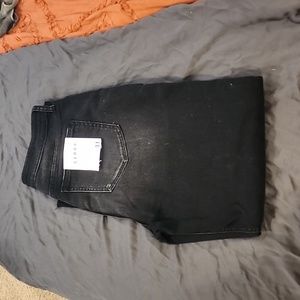 NWT Ceros distressed black jeans size 31